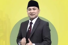 Dilirik Banyak Parpol,...