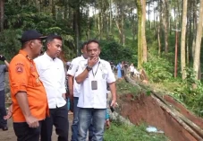 Akses Jalan Bandung...