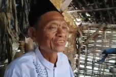 Ditinggal Istri dan...