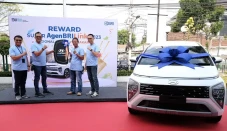 BRI Bagikan Mobil untuk...