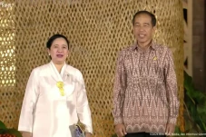 Puan Bertemu Jokowi...