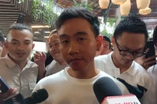 Polemik RUU Penyiaran,...
