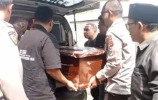 Jenazah Farid, Mekanik...