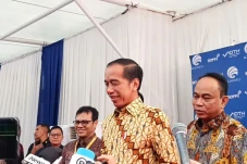 Soal Bobby Nasution...