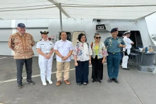 Kapal Perang Tromp Belanda...