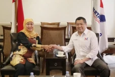 Resmi Didukung Perindo,...
