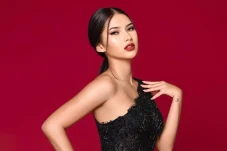 5 Artis Cantik Indonesia...