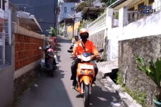 Penyaluran Bansos Langsung...