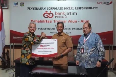 Bank Jatim Rehabilitasi...