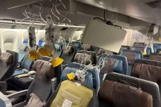 Turbulensi Singapore...