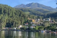 Viral! Danau Indah Dikira...