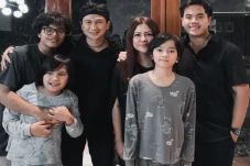 Anji Digugat Cerai Istri,...