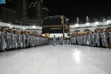 Pejabat Arab Saudi Naikkan...