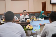 Kembangan Selatan Sabet...