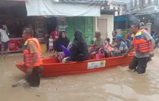 Banjir Rendam 4 Desa...