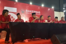 PDIP Incar Kursi Cawagub...