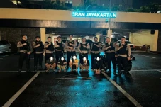 Tenteng Sajam, 5 Remaja...