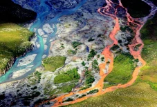 Sungai di Alaska Berubah...