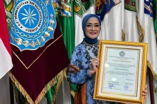 Jiwa Tulus Bekerja,...