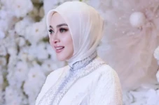 Kini Hamil 7 Bulan,...