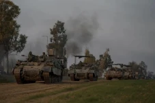 Tank-tank Militer Israel...