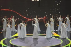 Top 5 Miss Indonesia...