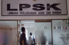 11 Kementerian dan Lembaga...