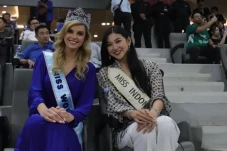 Gemar Sepakbola, Miss...
