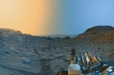 NASA Kembangkan Roket...