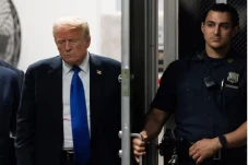 Donald Trump Dinyatakan...