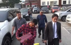 3 Kuli Bangunan Diperiksa...