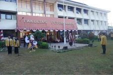 10 Kampus dengan Jurusan...