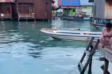 Viral! Momen Warga Pulau...