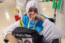 Naik Haji Pakai Kursi...