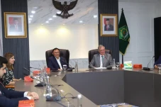 Temui BPJPH Kemenag,...