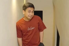 12 Film yang Dibintangi...