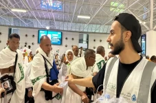 Zamzam Gratis untuk...