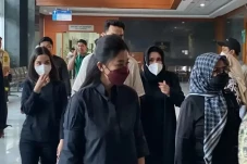 Hakim Heran Cucu Syahrul...