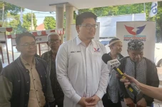 Bagi-bagi 9 Gerobak...