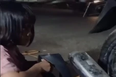 Bikin Haru, Gadis Cilik...