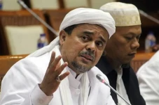 Bebas Bersyarat Berakhir,...