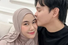 Anisa Rahma Hamil Anak...