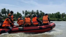 Perahu yang Ditumpangi...