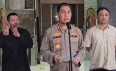 Kasus Vina Cirebon,...
