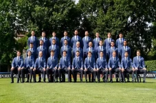 Rilis Foto Resmi Euro...