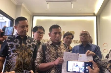 Ngadu ke Komnas HAM,...