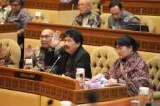 Komisi II DPR Dorong...