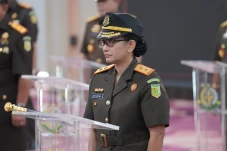 Katarina Endang Sarwestri...