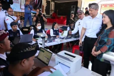 Tinjau Layanan Laserjet,...