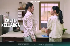 Adu Peran dengan Bunga...